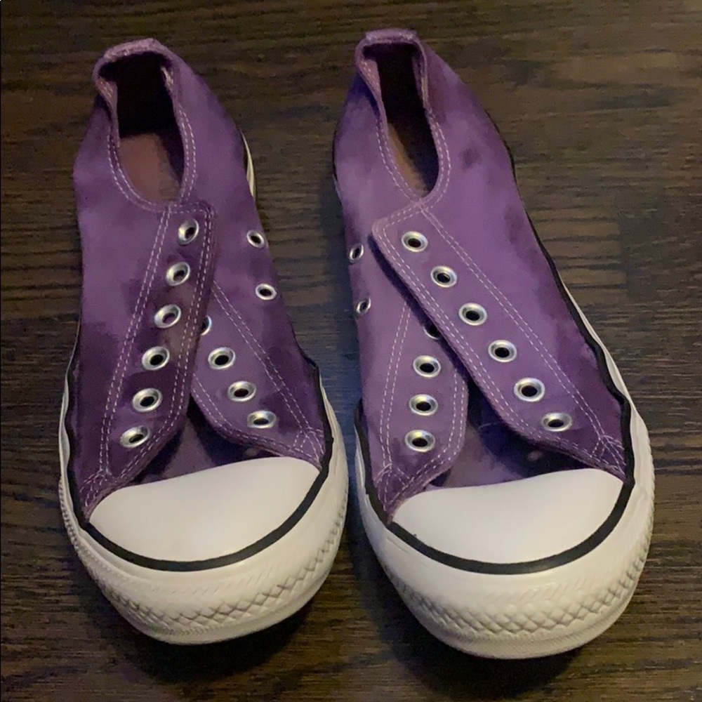 purple converse